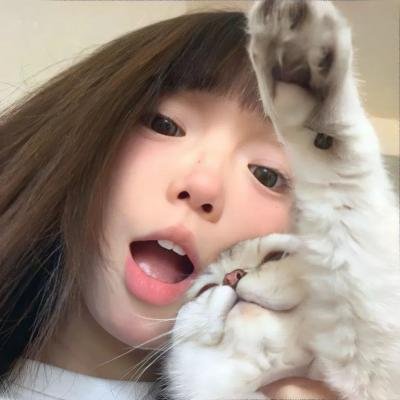 轻轻拂过